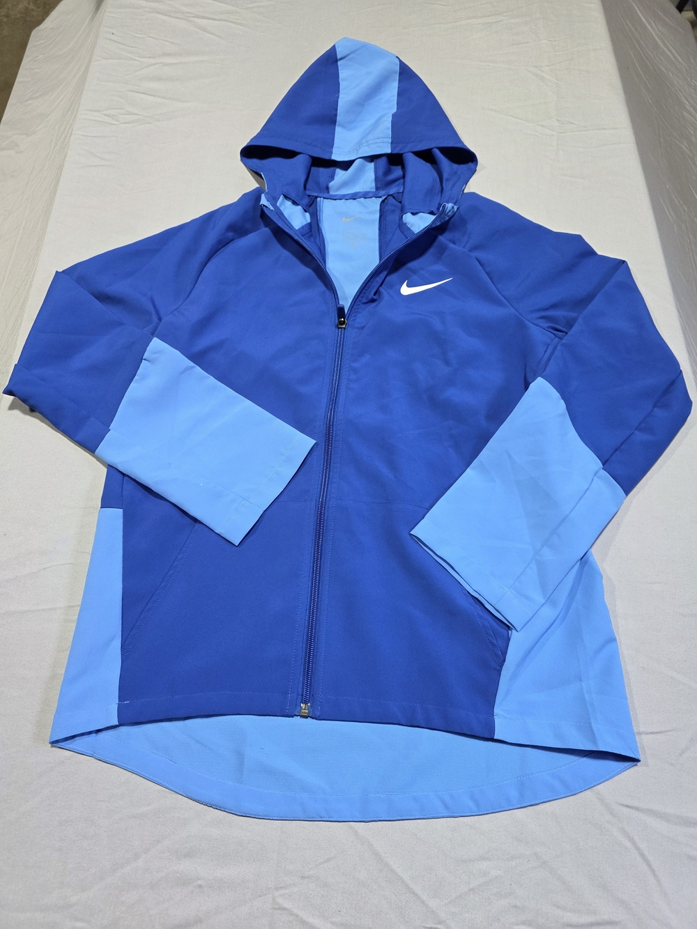Nike Boys XL Two-Tone Blue Hooded Performance Jacket
